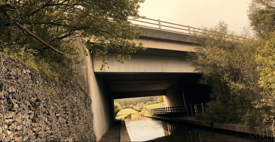 "Sutton Killer" murders two more teenagers near M40 motorway bridge in ongoing massacre